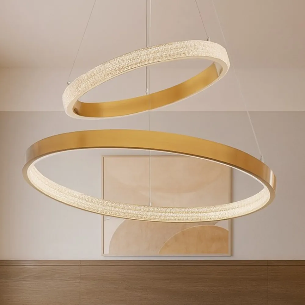 Lampadari Moderni-Selezionato da Mazzolaluce Lampadario per salone contemporaneo cerchi led oro