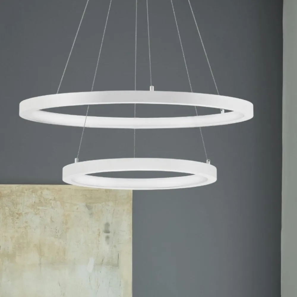 Lampadari Moderni-Selezionato da Mazzolaluce Lampadario per salone moderno cerchi bianchi led 3000k dimmerabili