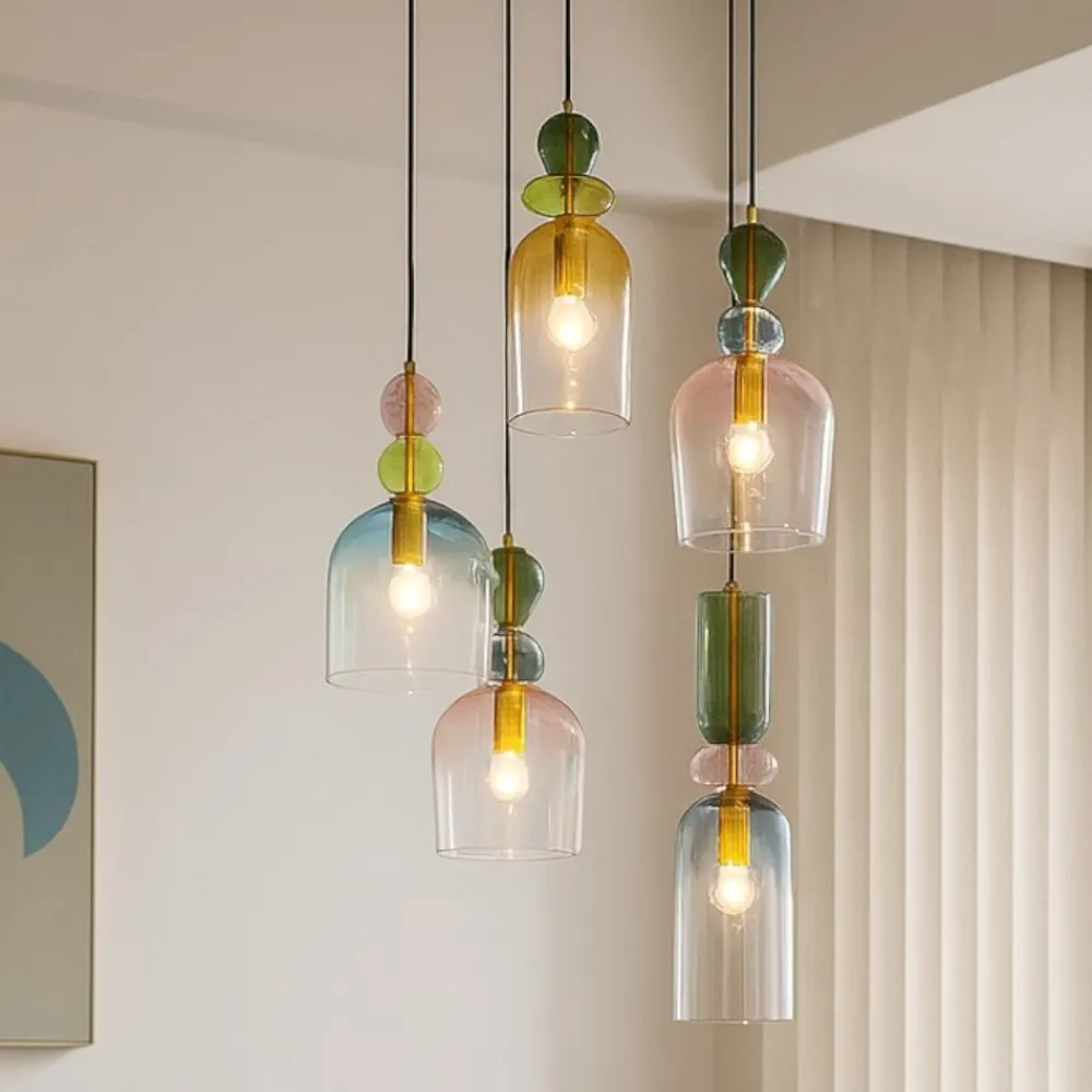 Lampadari Moderni-Selezionato da Mazzolaluce Lampadario per soggiorno moderno vetri multicolor pendenti