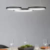 Lampadari Moderni-Selezionato da Mazzolaluce Lampadario per soggiorno moderno cerchi nero led dimmerabile