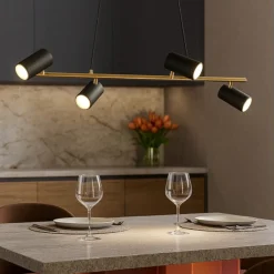 Lampadari Cucina-Selezionato da Mazzolaluce Lampadario per tavolo cucina 4 luci orientabili oro nero