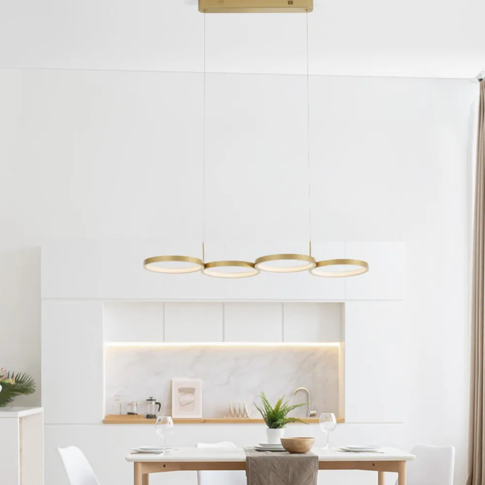 Lampadari Moderni-Selezionato da Mazzolaluce Lampadario per tavolo da pranzo anelli oro led 3000k design