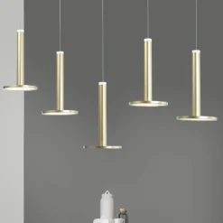 Lampadari Moderni-Selezionato da Mazzolaluce Lampadario per tavolo da pranzo binario ottone led 3000k