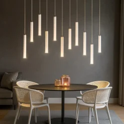 Lampadari Moderni-Selezionato da Mazzolaluce Lampadario per tavolo soggiorno moderno cilindri bianco led 3000k dimmerabile