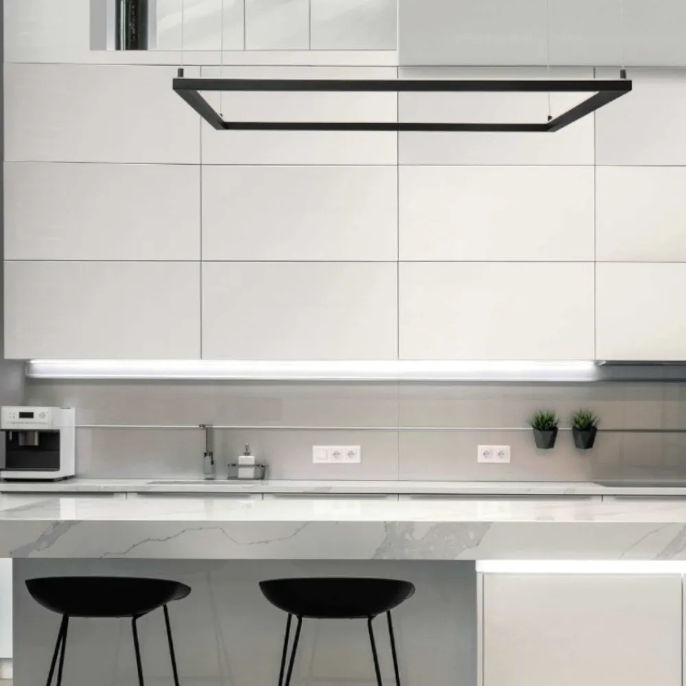 Lampadari Moderni-Selezionato da Mazzolaluce Lampadario quadrato 100cm nero moderno led 50w 3000k dimmerabile