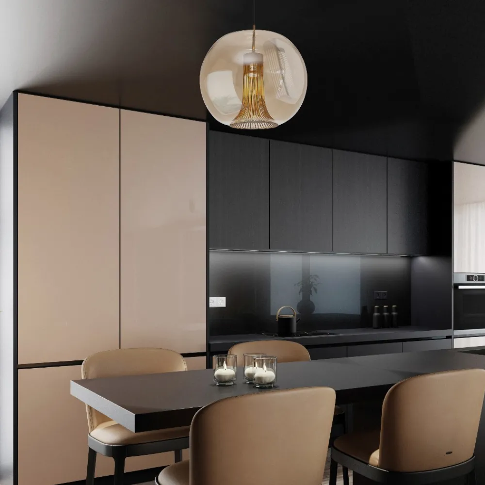 Lampadari Moderni-Selezionato da Mazzolaluce Lampadario sfera di vetro ambra trasparente struttura oro