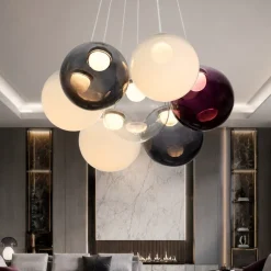 Lampadari Moderni-Selezionato da Mazzolaluce Lampadario sfere bocce di vetro opale viola fume per tavolo soggiorno moderno