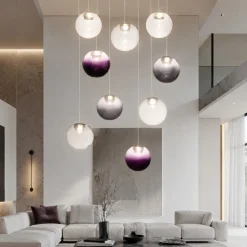Lampadari Moderni-Selezionato da Mazzolaluce Lampadario sfere pendenti in vetro opale viola fume led 46w 3000k dimmerabile per soggiorno