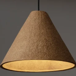 Lampadari Moderni-Selezionato da Mazzolaluce Lampadario sospensione cono 30cm di carta pesta rovere grezzo