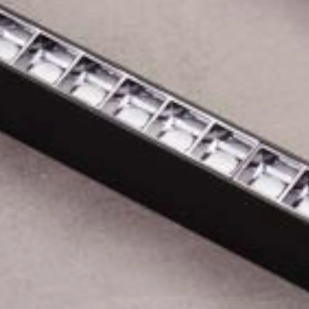 Lampadari Moderni-Selezionato da Mazzolaluce Lampadario spoty nero da incasso per scrivania ufficio