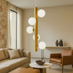 Lampadari Moderni-Selezionato da Mazzolaluce Lampadario verticale design oro sfere vetro bianco