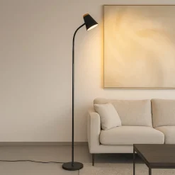 Lampade Da Terra-Selezionato da Mazzolaluce Lampade da terra moderne nera led 3000k orientabile