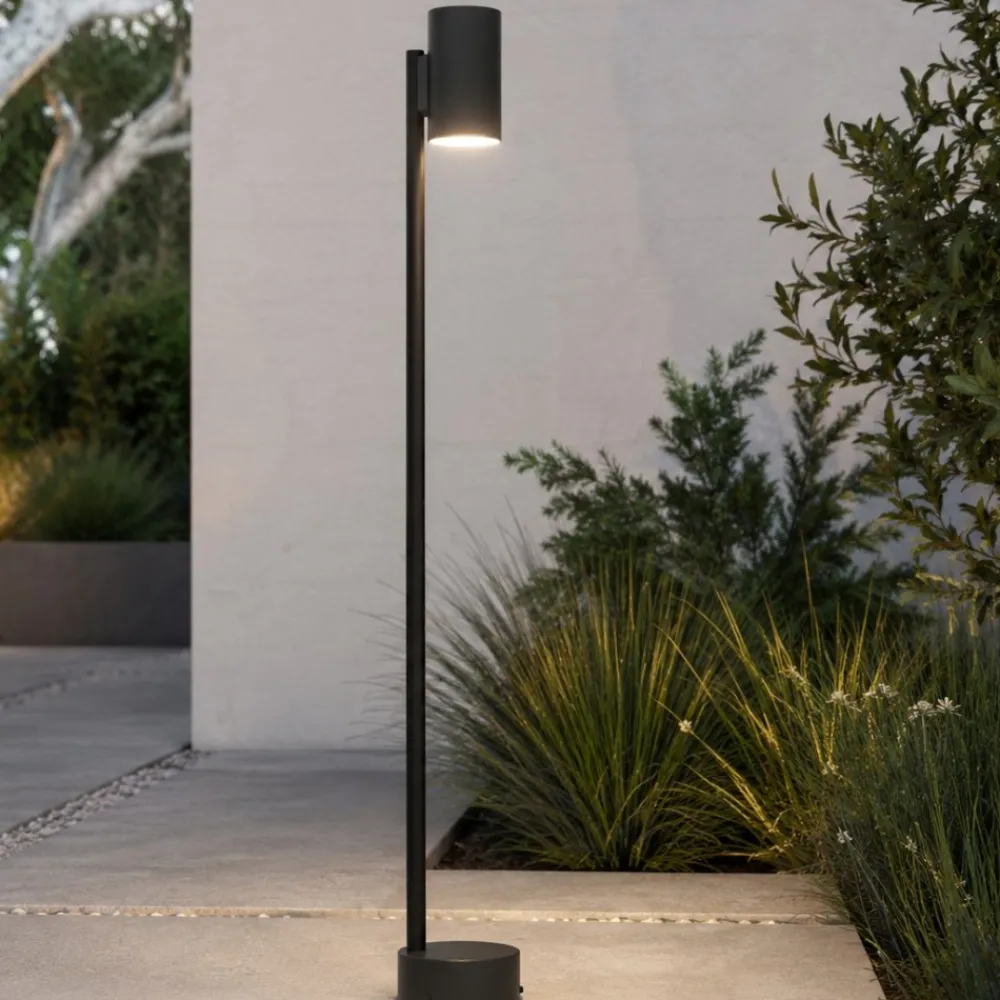 Lampioni Da Giardino-Selezionato da Mazzolaluce Lampiona da giardino moderno ip44 nero h85cm gu10