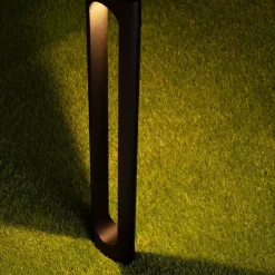 Lampioni Da Giardino-Selezionato da Mazzolaluce Lampioncino da giardino design moderno led 6w 3000k antracite