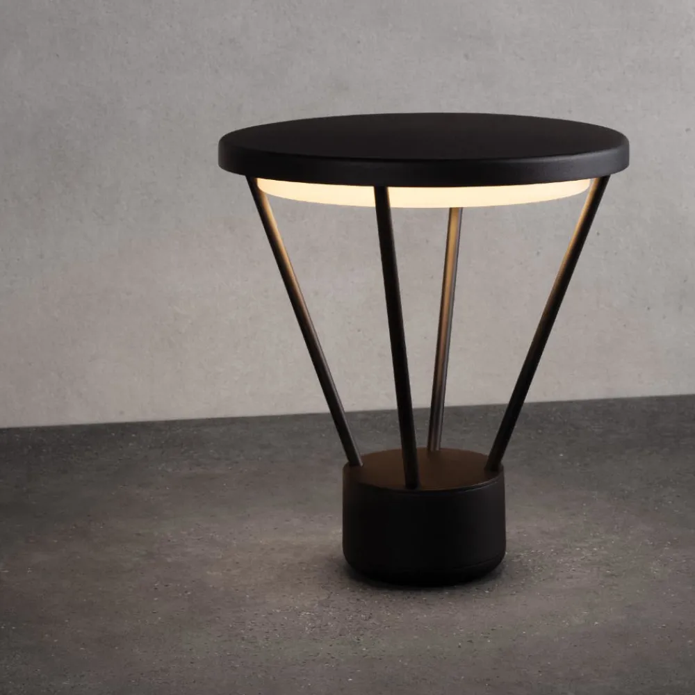 Lampioni Da Giardino-Selezionato da Mazzolaluce Lampioncino da giardino nero led 16w 3000k design moderno