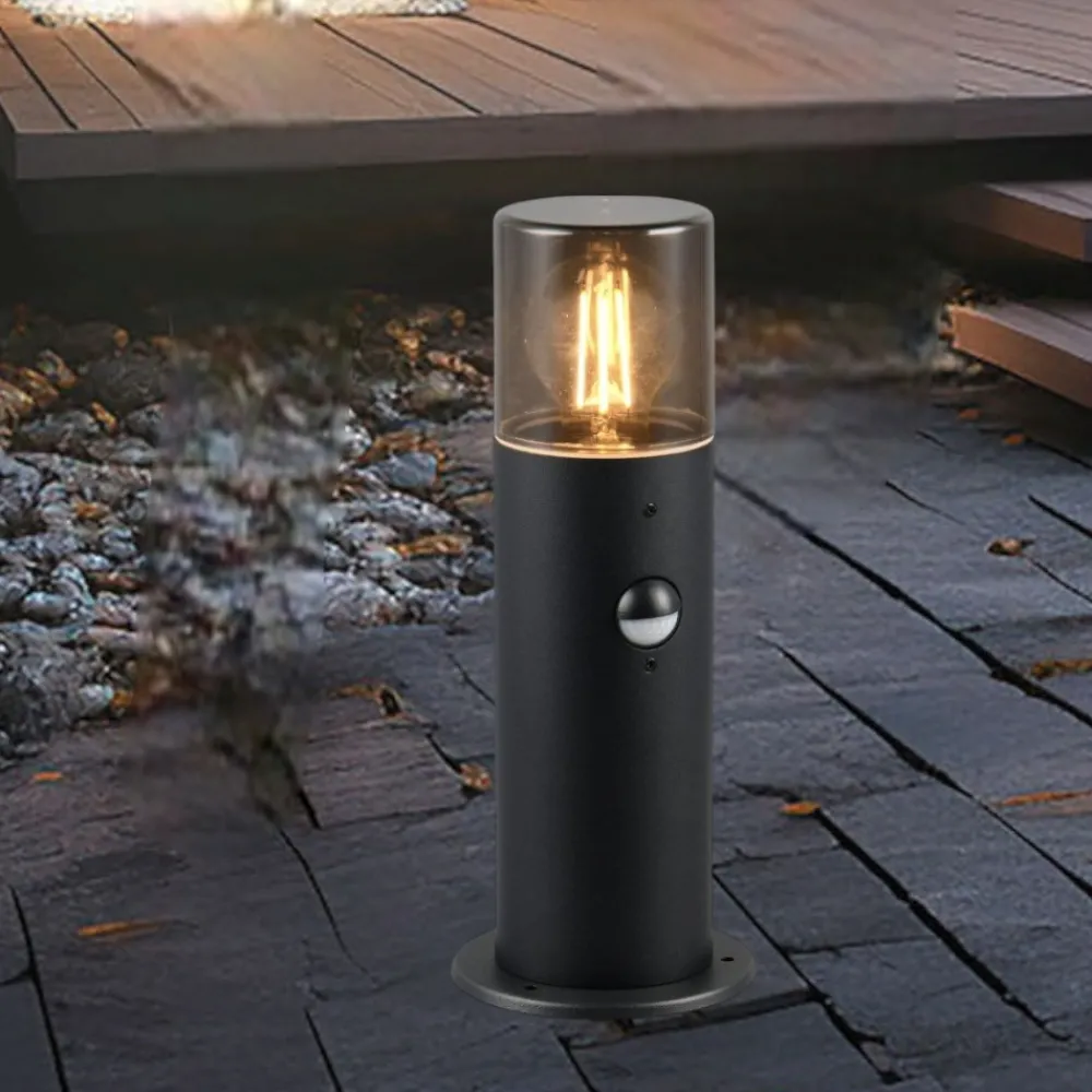 Lampioni Da Giardino-Selezionato da Mazzolaluce Lampioncino nero da giardino tubolare con sensore di movimento