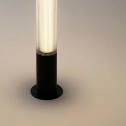 Lampioni Da Giardino-Selezionato da Mazzolaluce Lampioncino nero per giardini led 18w 3000k ip65 tubolare