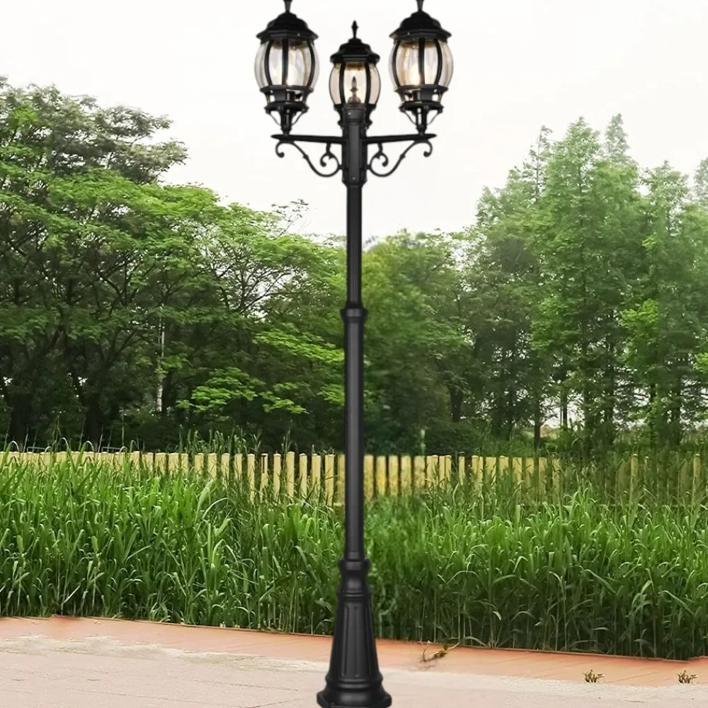 Lampioni Da Giardino-Selezionato da Mazzolaluce Lampione alto classico da giardino 3 luci lanterne nero