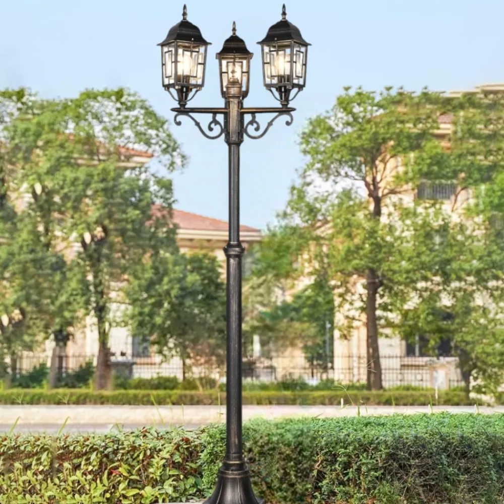 Lampioni Da Giardino-Selezionato da Mazzolaluce Lampione alto da giardino classico antico 3 luci lanterne ruggine