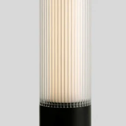 Lampioni Da Giardino-Selezionato da Mazzolaluce Lampione alto moderno tubolare led 43w 3000k per giardino