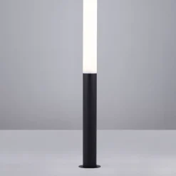 Lampioni Da Giardino-Selezionato da Mazzolaluce Lampione alto tubolare da giardino led 27w 3000k moderno
