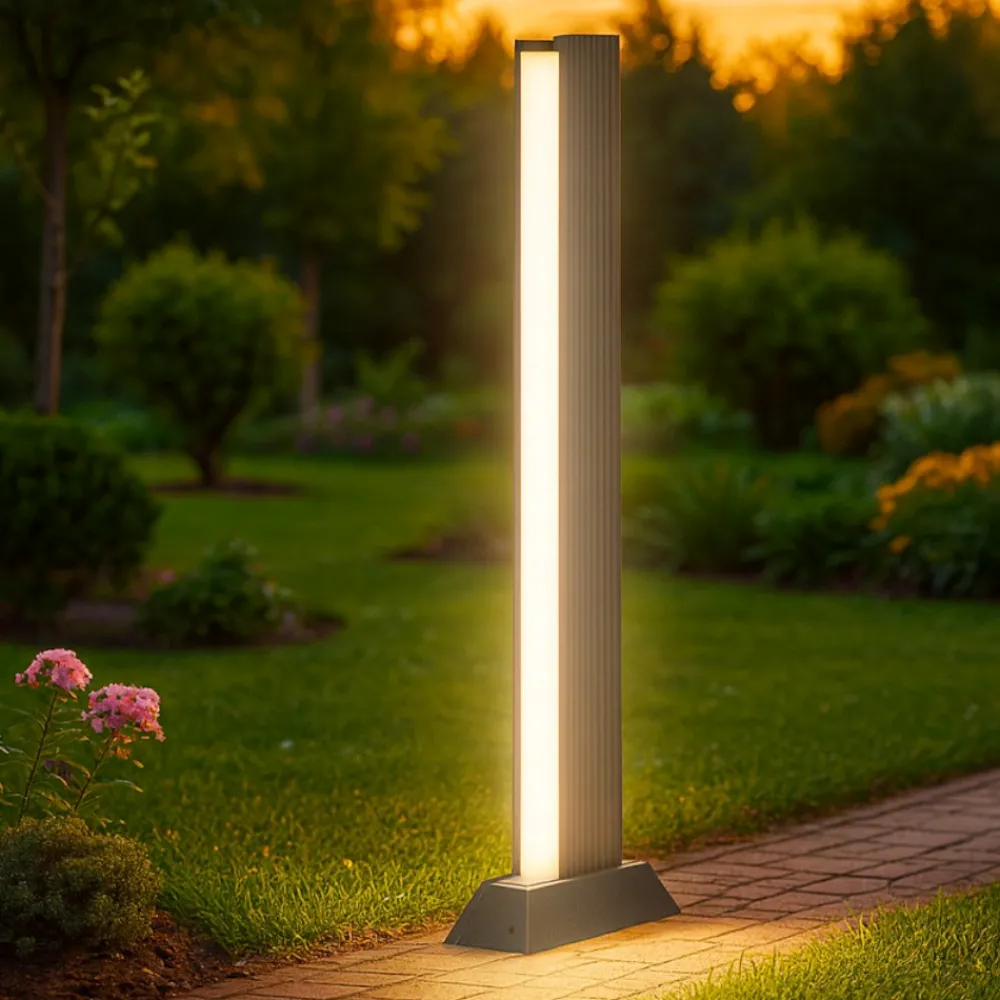 Lampioni Da Giardino-Selezionato da Mazzolaluce Lampione antracite da giardino 100cm led 16w 3000k ip44 moderno