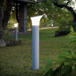 Lampioni Da Giardino-Selezionato da Mazzolaluce Lampione da giardino design moderno grigio 70cm ip44