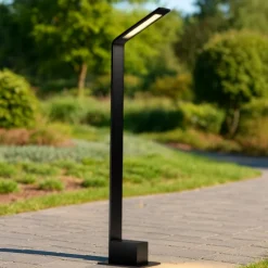Lampioni Da Giardino-Selezionato da Mazzolaluce Lampione da giardino moderno nero led 7w 3000k