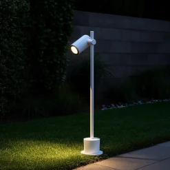 Lampioni Da Giardino-Selezionato da Mazzolaluce Lampione da giardino moderno bianco luce orientabile 13w 3000k ip65