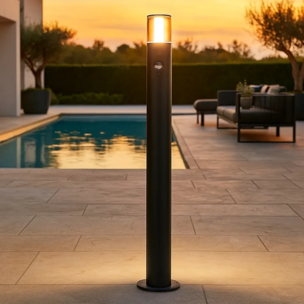 Lampioni Da Giardino-Selezionato da Mazzolaluce Lampione da giardino moderno cilindro nero con sensore movimento