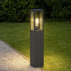 Lampioni Da Giardino-Selezionato da Mazzolaluce Lampione da giardino squadrato antracite diffusore in vetro
