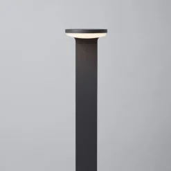 Lampioni Da Giardino-Selezionato da Mazzolaluce Lampione grigio da giardino led 3000k moderno a testa tonda