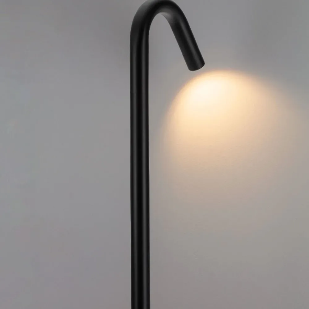 Lampioni Da Giardino-Selezionato da Mazzolaluce Lampione led curvo 80cm nero per giardino anti corrosione