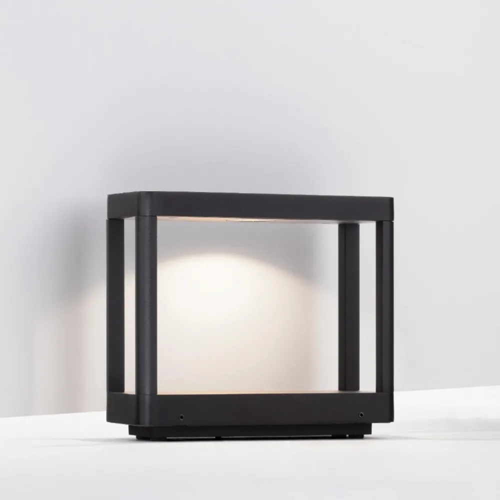 Lampioni Da Giardino-Selezionato da Mazzolaluce Lampione moderno da giardino nero led 8w 3000k squadrato