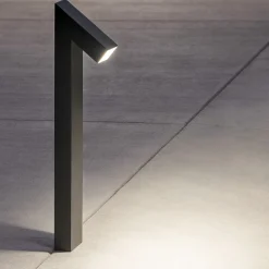Lampioni Da Giardino-Selezionato da Mazzolaluce Lampione moderno nero led 6w 3000k giardino