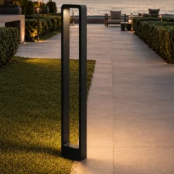 Lampioni Da Giardino-Selezionato da Mazzolaluce Lampione nero design moderno led 10w 3000k per esterno giardino