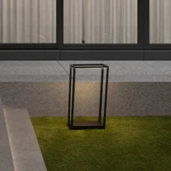 Lampioni Da Giardino-Selezionato da Mazzolaluce Lampione per esterno squadrato nero moderno led 9w 3000k