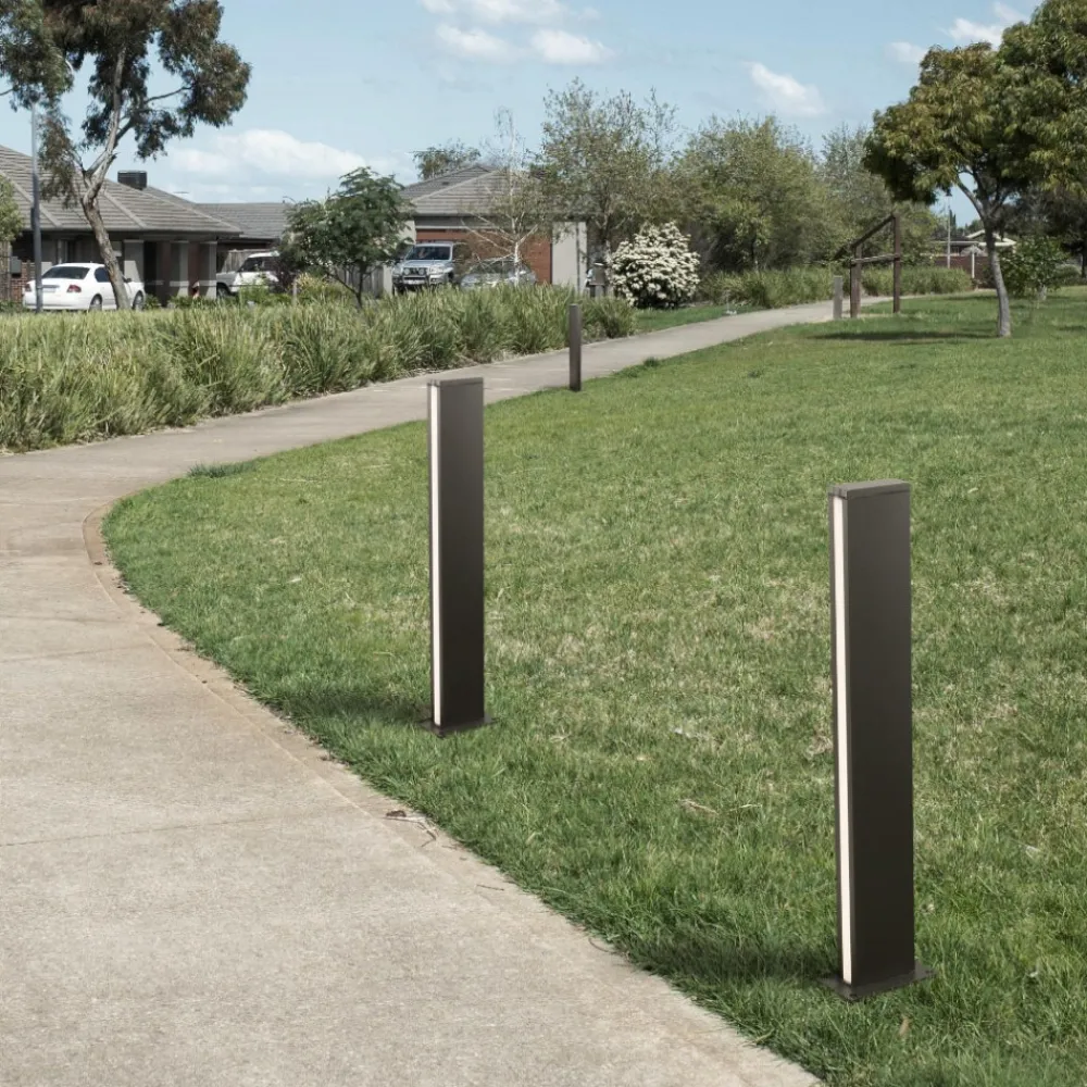 Lampioni Da Giardino-Selezionato da Mazzolaluce Lampione rettangolare nero moderno led 12w 3000k per esterno