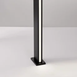 Lampioni Da Giardino-Selezionato da Mazzolaluce Lampione rettangolare nero moderno led 12w 3000k per esterno