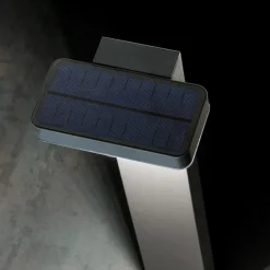 Lampioni Da Giardino-Selezionato da Mazzolaluce Lampione solare grigio da giardino led 4000k design moderno