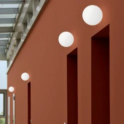 Plafoniere Da Esterno-Linea Light oh! s65 plafoniera da esterno sfera bianca 28cm ip65