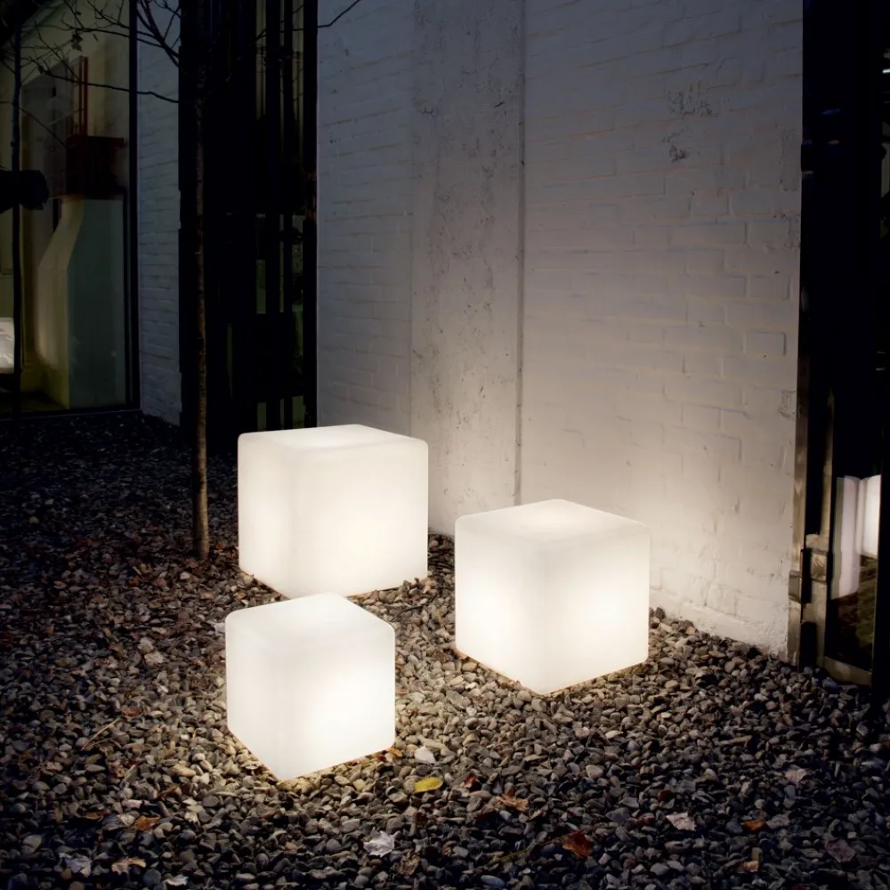 Lampade Da Esterno Giardino-Ideal Lux Luna pt1 d30 lampada da esterno cubo