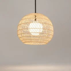 Lampadari Cucina-Selezionato da Mazzolaluce Maytoni cane lampadario da cucina con paralume sferico