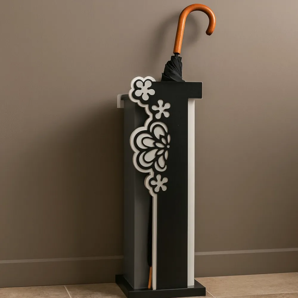 Mobili Ingresso Moderni-Selezionato da Mazzolaluce Merletto portaombrelli moderno legno colore nero