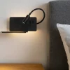 Applique Camera Da Letto-Ondaluce ap flat applique da comodino presa usa led orientabile nero destra