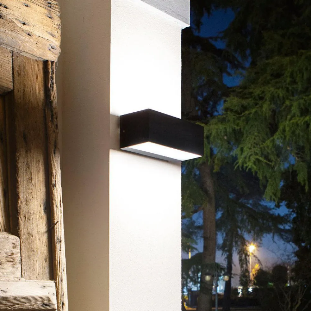 Applique Da Esterno-Ondaluce falco applique nera da esterno led 12w 3000k ip65