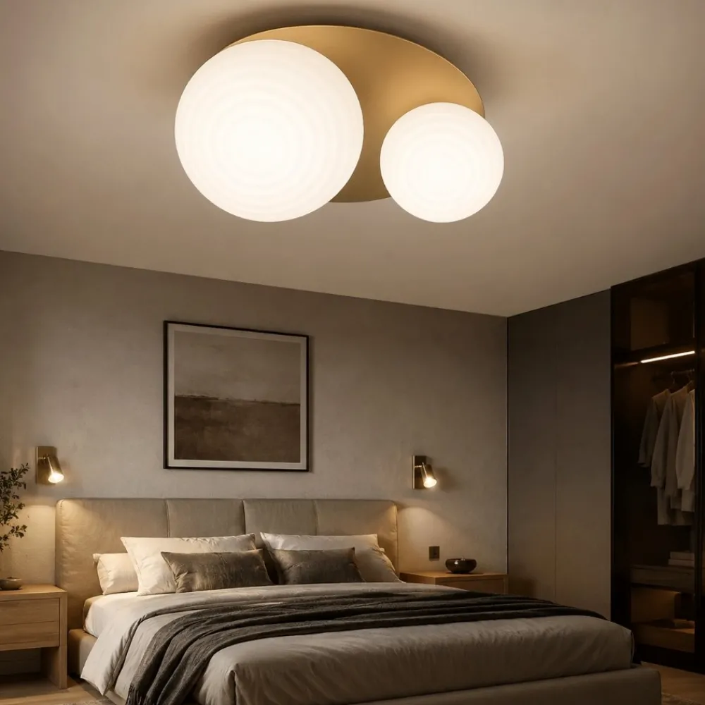 Plafoniere Moderne-Ondaluce pl tondo oro plafoniera vetri bianco per camera da letto
