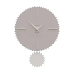 Orologi Da Parete Moderni-Selezionato da Mazzolaluce Orologio a parete con pendolo rotondo legno tortora