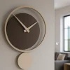Orologi Da Parete Moderni-Selezionato da Mazzolaluce Orologio a pendolo legno da parete design moderno cioccolato tortora