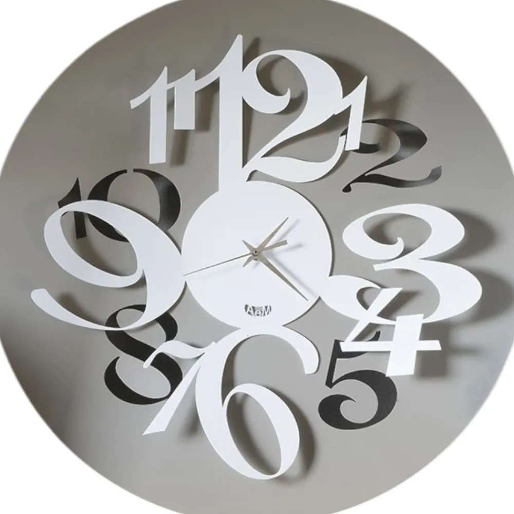 Orologi Da Parete Moderni-Selezionato da Mazzolaluce Orologio da muro design moderno sabbia bianco